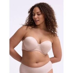 Torrid Beige‎ Bombshell Everyday Push-Up Multi-Way Strapless Underwire Bra 42DDD
